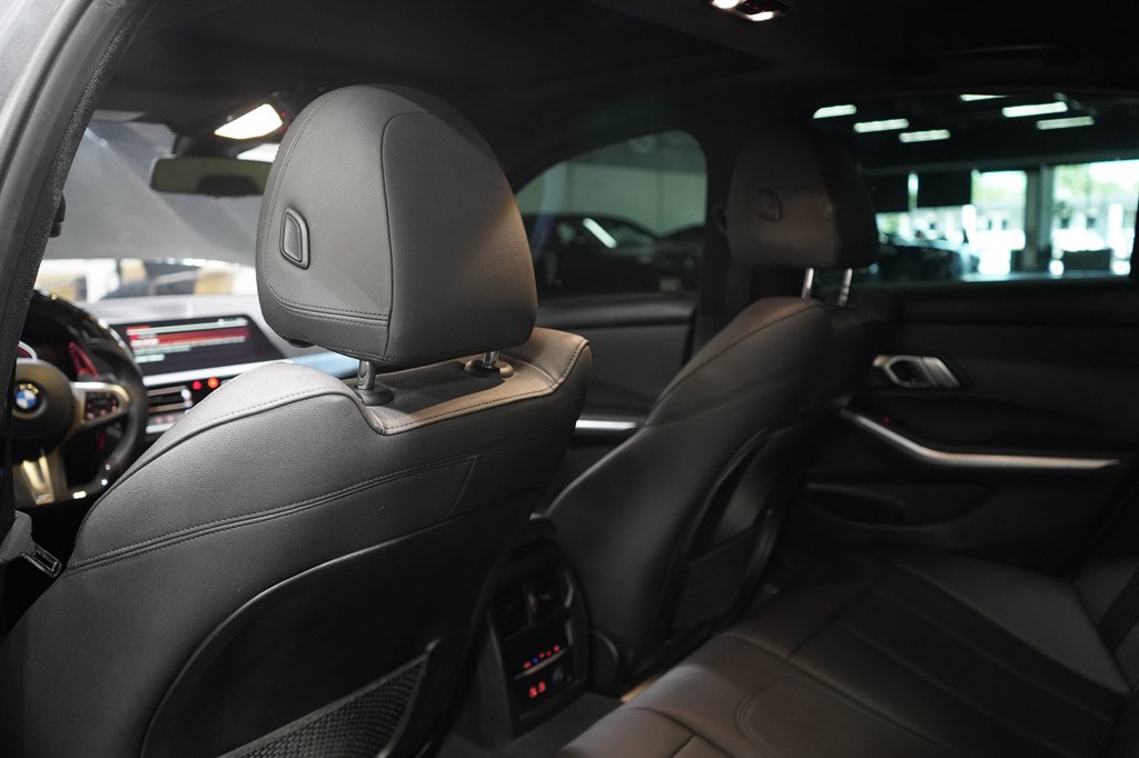 Used 2020 BMW M340i RWD image 21