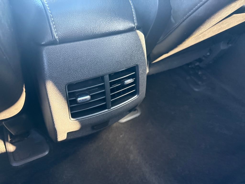 Used 2011 Ford Edge Sport w/ Canadian Touring Pkg image 18