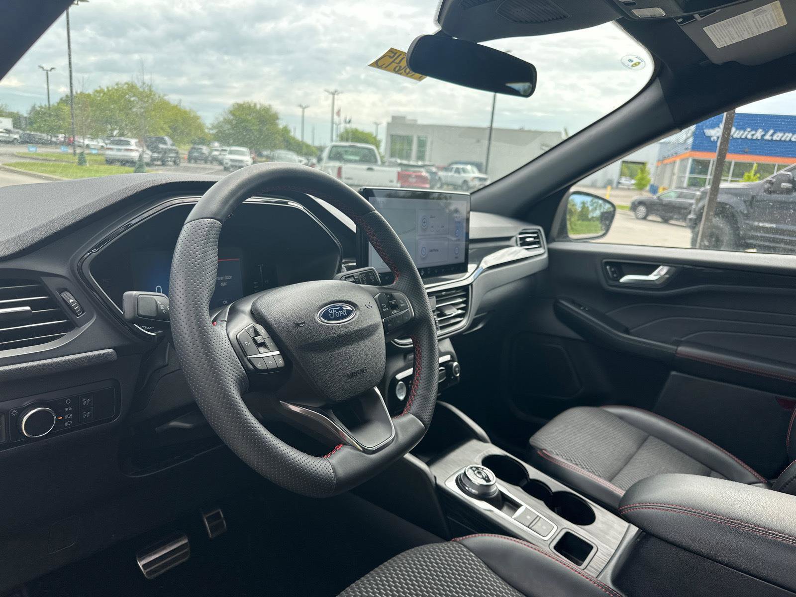 Used 2023 Ford Escape ST-Line w/ Tech Pack #1 FWD image 11