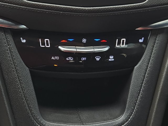 Used 2023 Cadillac XT6 Luxury AWD/4WD image 28