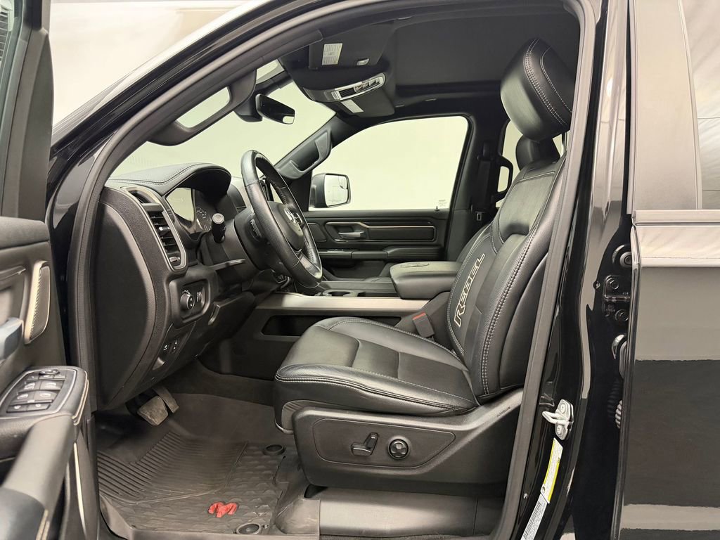 Used 2020 RAM 1500 Rebel w/ Rebel Level 2 Equipment Group AWD/4WD image 5