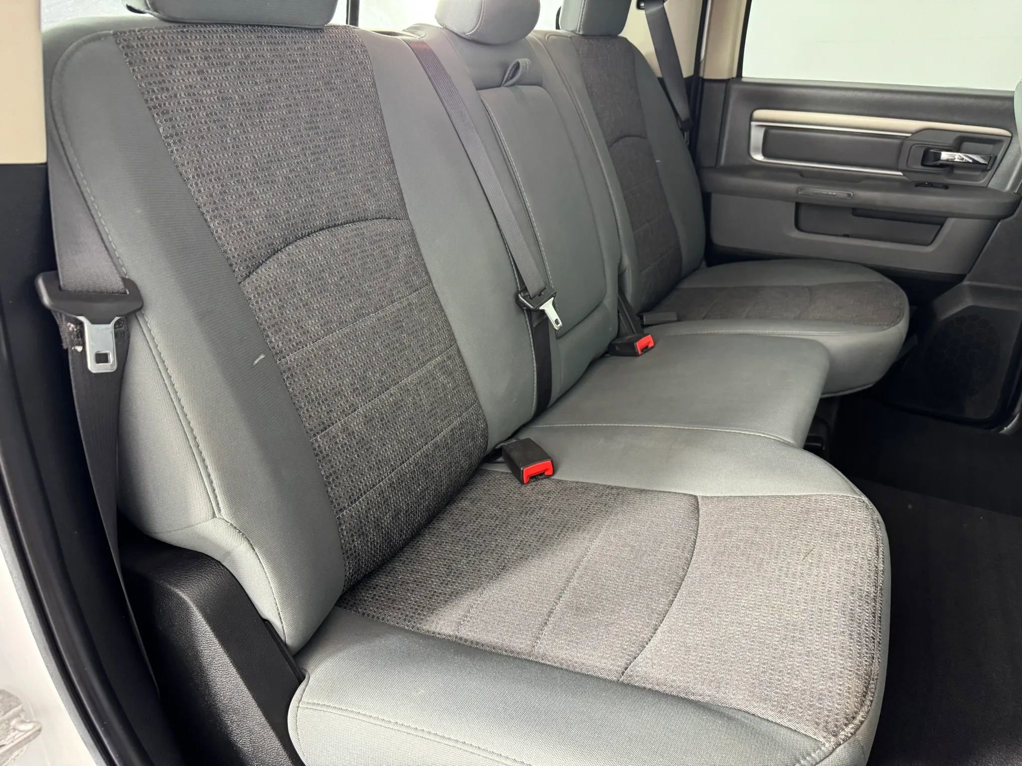 Used 2018 RAM 1500 Big Horn AWD/4WD image 33