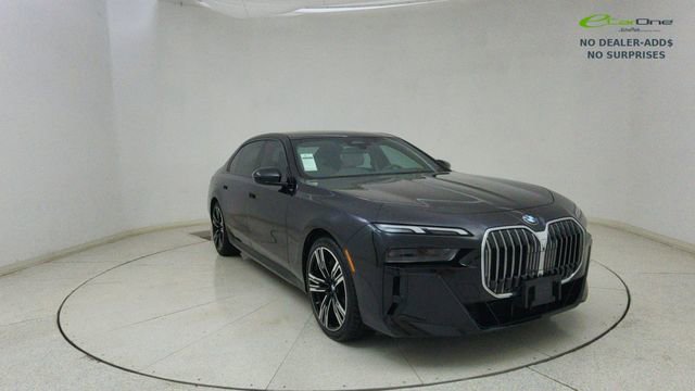 Used 2023 BMW 740i w/ Parking Assistance Package image 64