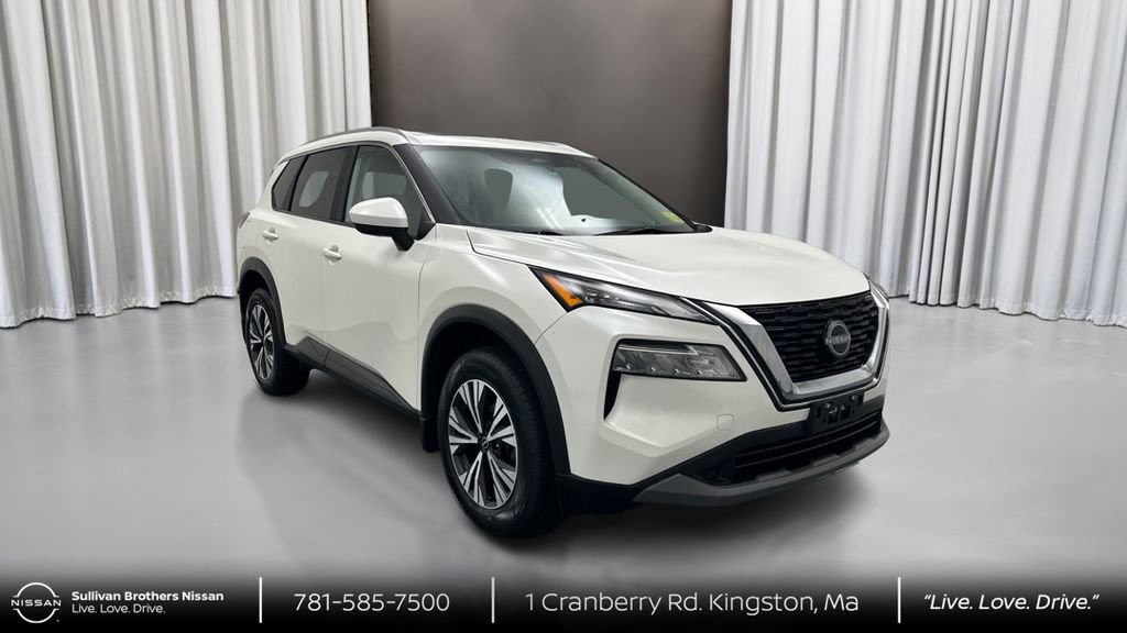 Used 2023 Nissan Rogue SV w/ SV Premium B Package image 3