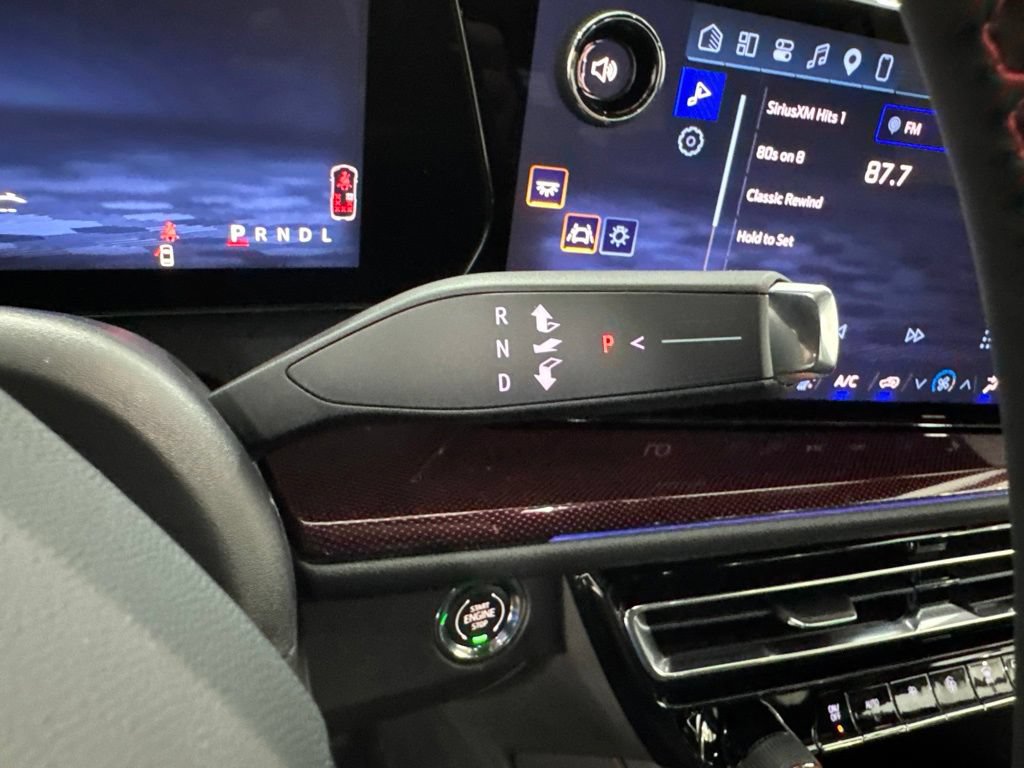 New 2027 Chevrolet Traverse RS AWD/4WD image 16
