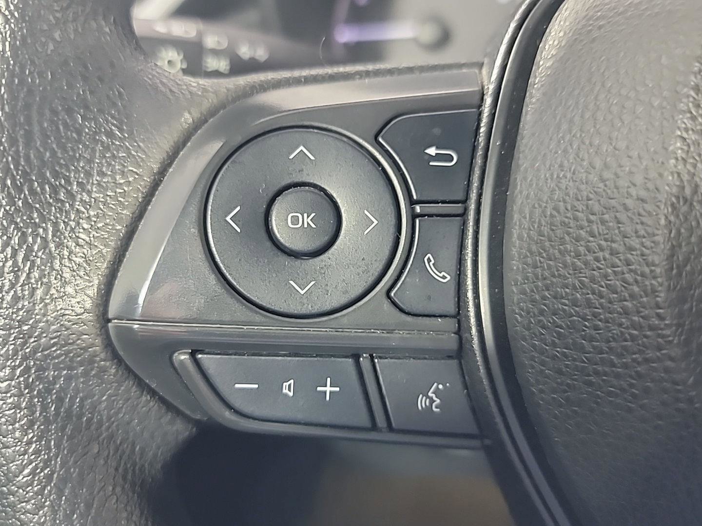 Used 2023 Toyota Corolla LE image 26