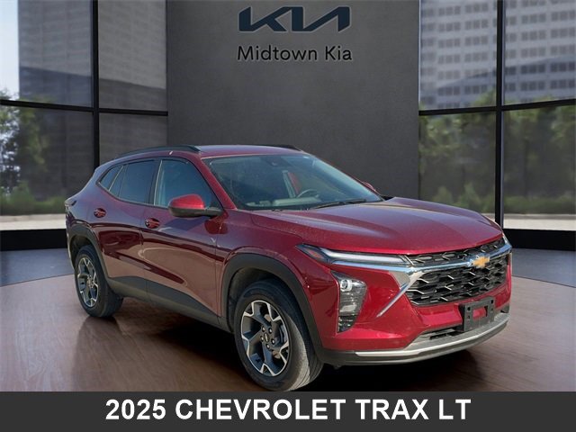 Used 2025 Chevrolet Trax LT w/ LT Convenience Package