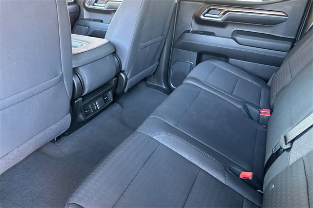 Used 2025 Chevrolet Silverado 1500 LT image 12