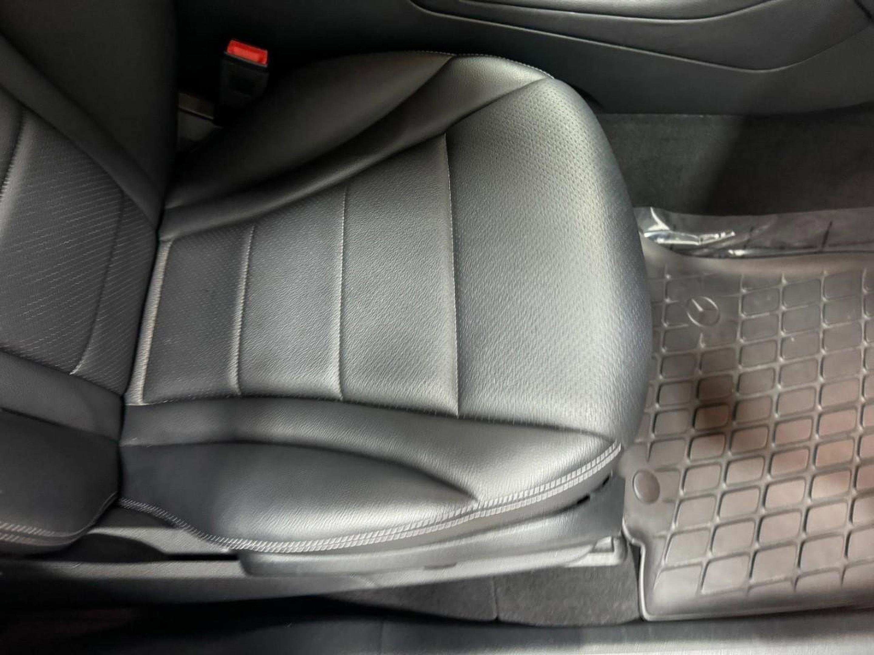 Used 2022 Mercedes-Benz GLC 300 4MATIC image 18