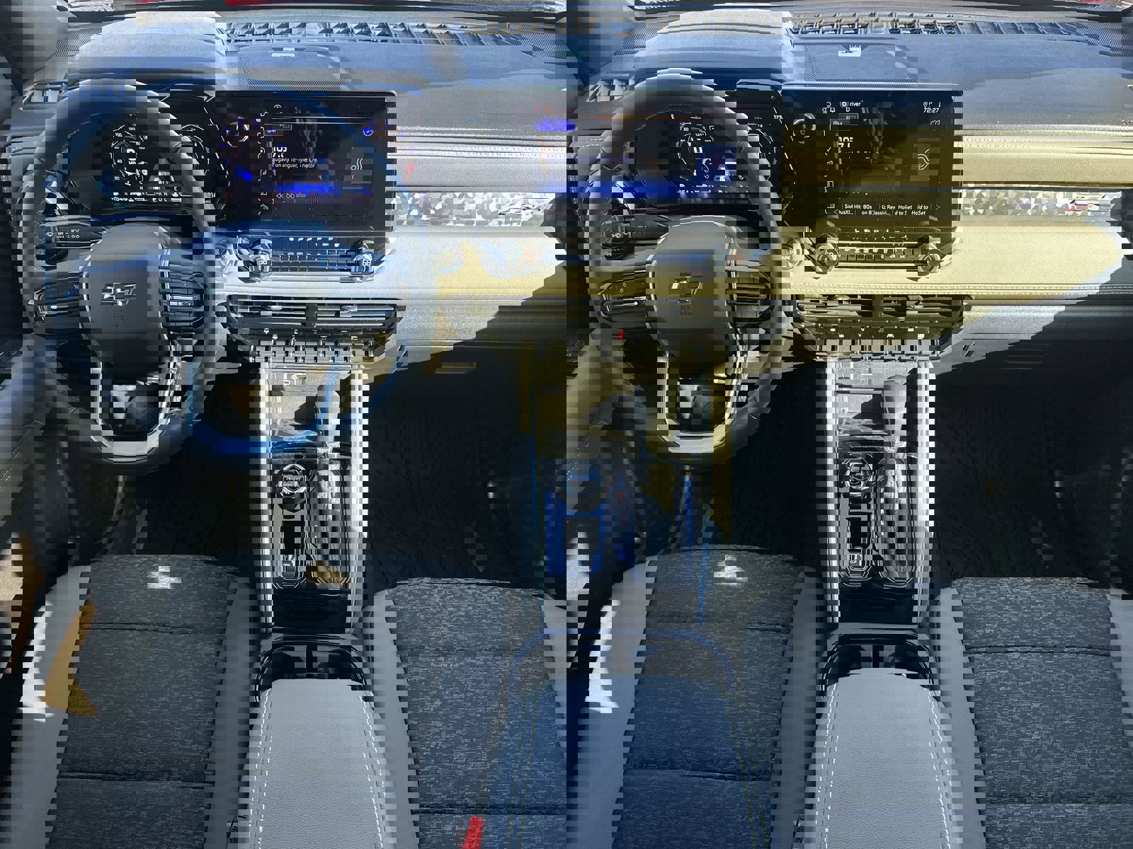 Certified 2024 Chevrolet Colorado ZR2 w/ Technology Package image 18