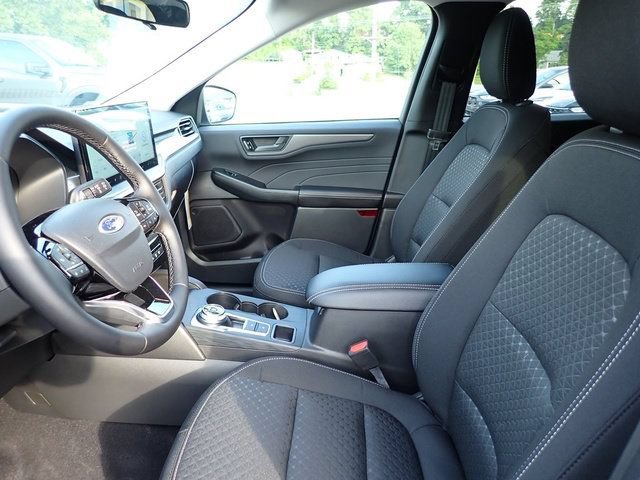 New 2026 Ford Escape Active w/ Tech Pack #1 AWD/4WD image 13