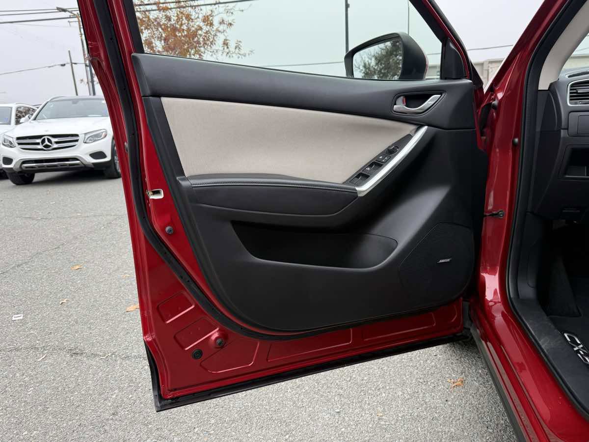 Used 2016 MAZDA CX-5 Touring w/ Bose/Moonroof Package image 26