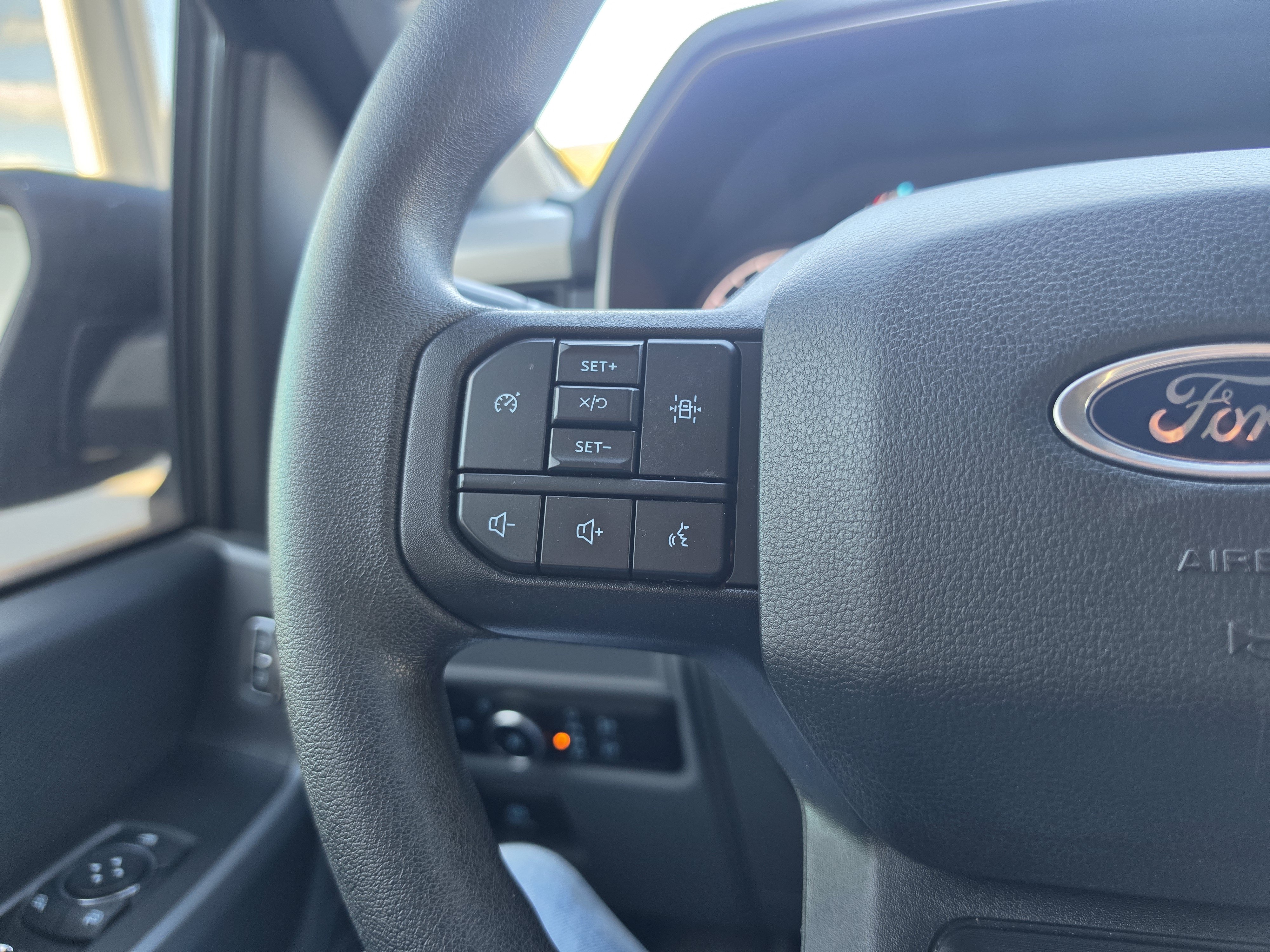 Used 2022 Ford F150 XLT w/ Trailer Tow Package AWD/4WD image 21