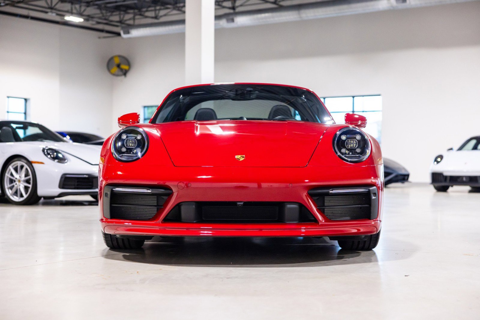 Used 2021 Porsche 911 Targa 4S Heritage Design AWD/4WD image 2