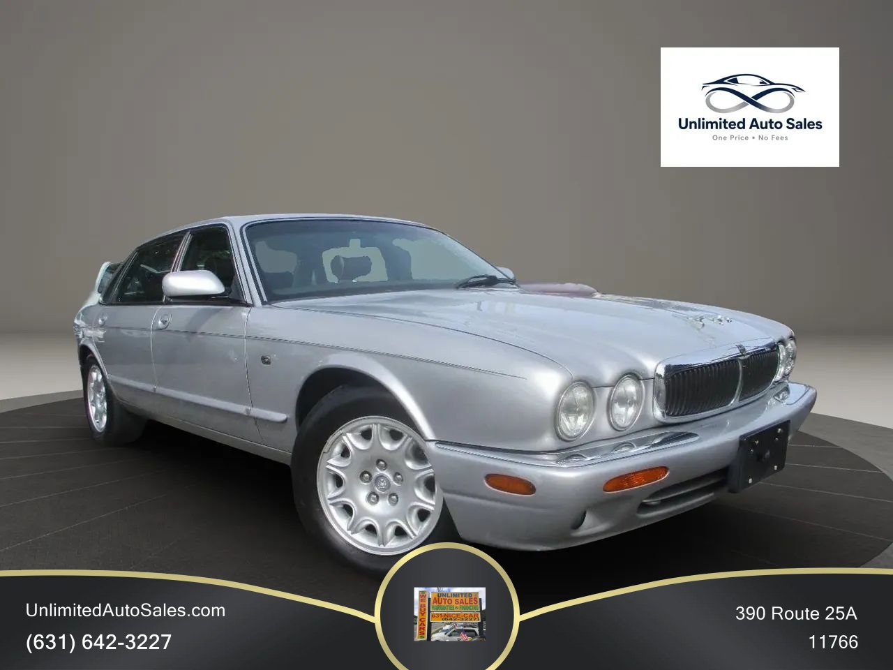 Used 2001 Jaguar XJ8 RWD image 1