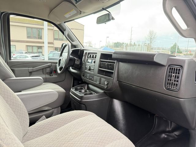 Used 2023 Chevrolet Express 3500 LS image 39