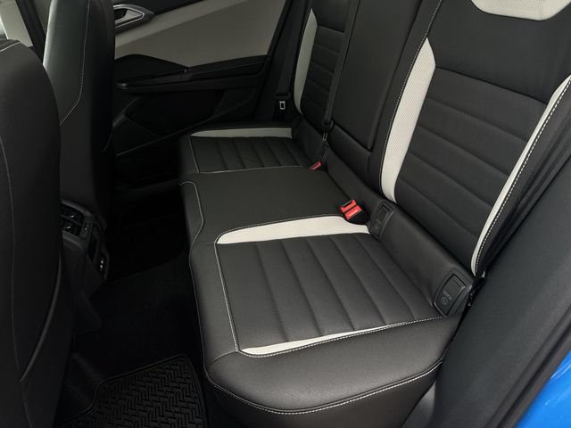 New 2026 Volkswagen Taos SEL AWD/4WD image 25