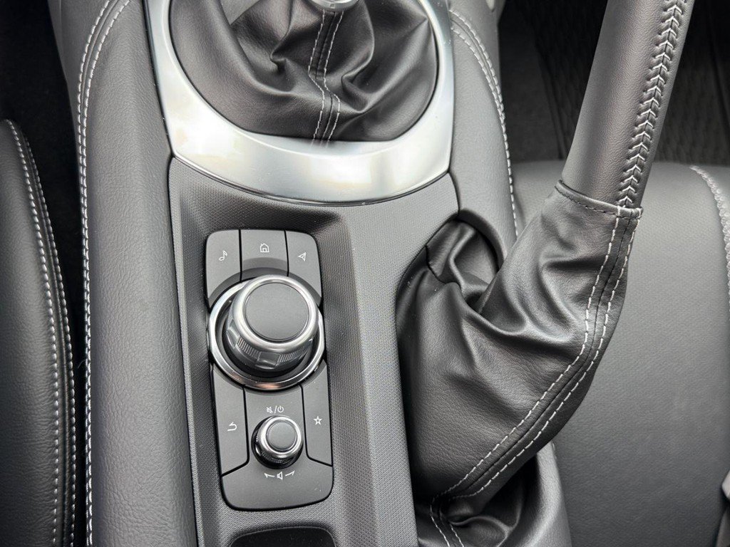 New 2026 MAZDA MX-5 Miata Grand Touring w/ Weather Package RWD image 12