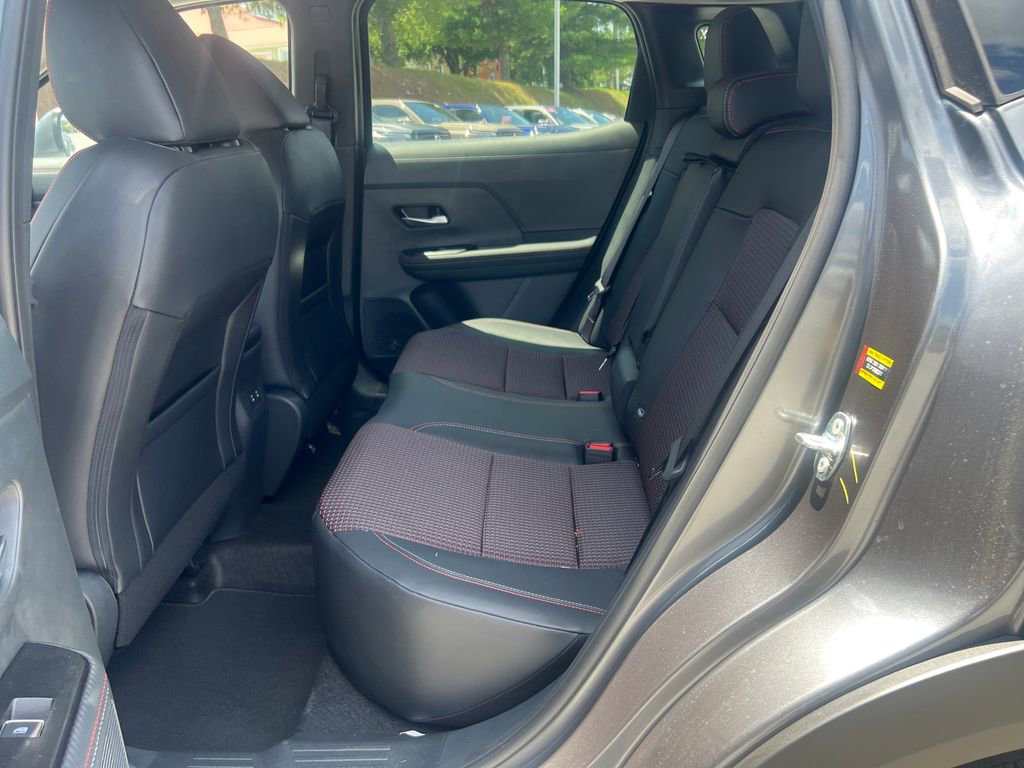 New 2025 Nissan Kicks SR image 24