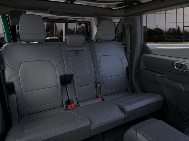 New 2025 Ford Bronco Badlands image 11