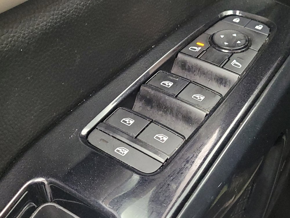 Used 2022 Nissan Pathfinder SV w/ Cargo Package FWD image 27