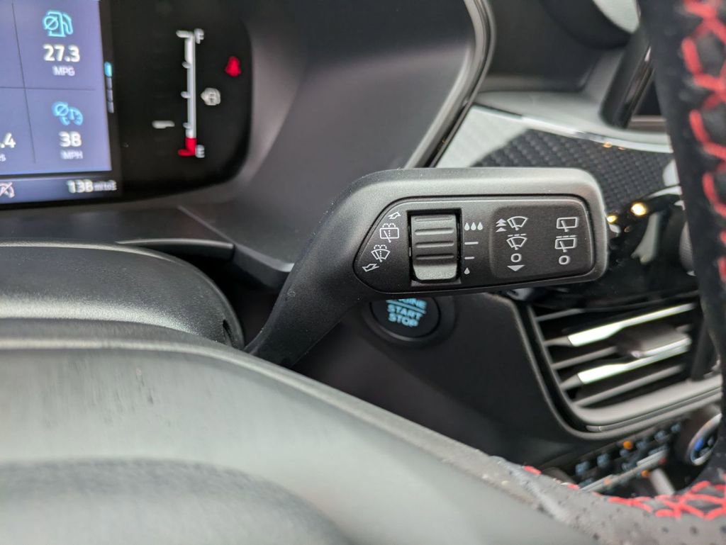 New 2026 Ford Escape ST-Line w/ Cold Weather Package AWD/4WD image 29