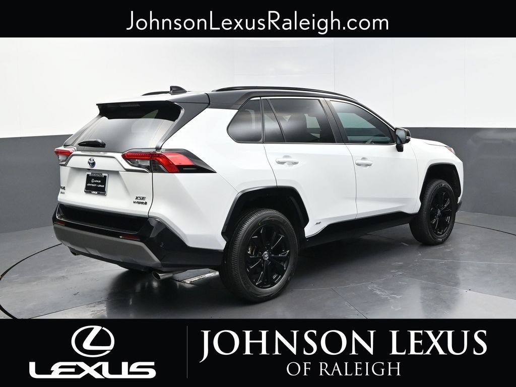 Used 2023 Toyota RAV4 XSE w/ XSE Grade Weather Package AWD/4WD image 9