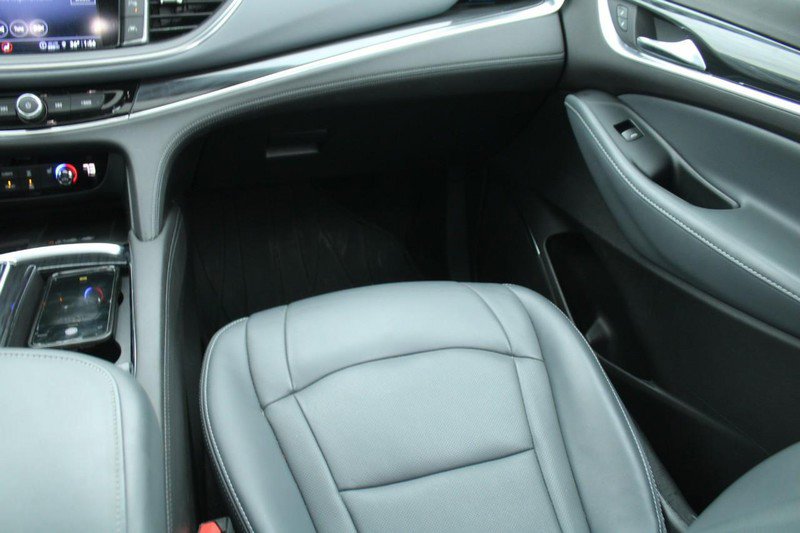 Certified 2023 Buick Enclave Essence w/ Experience Buick Package image 17