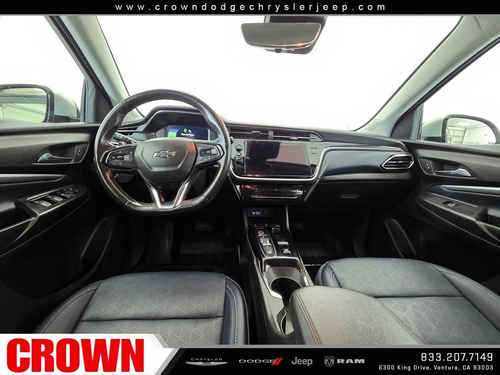 Used 2023 Chevrolet Bolt EUV Premier image 17