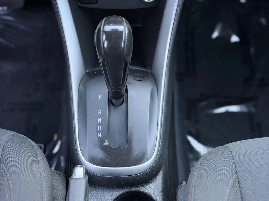 Used 2020 Chevrolet Trax LS FWD image 16