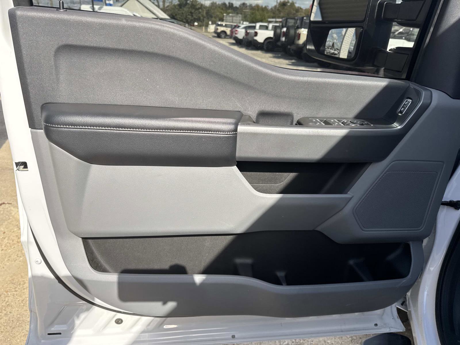 Used 2024 Ford F250 XL w/ STX Appearance Package image 18