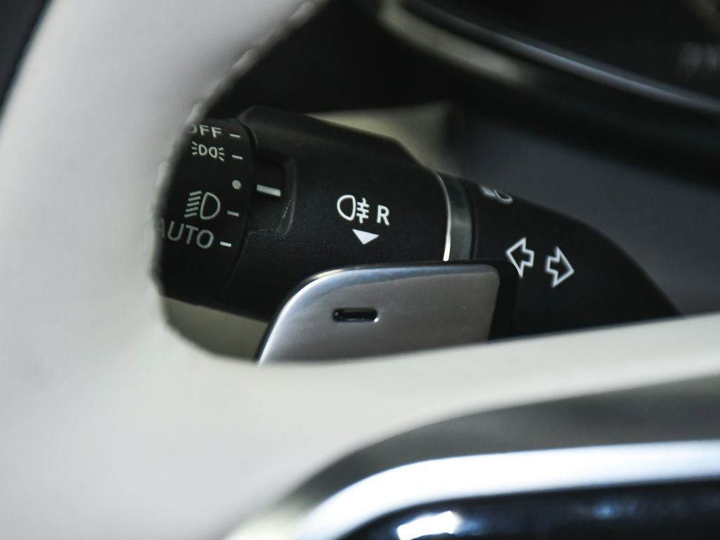 Used 2024 Jaguar XF R-Dynamic SE image 37