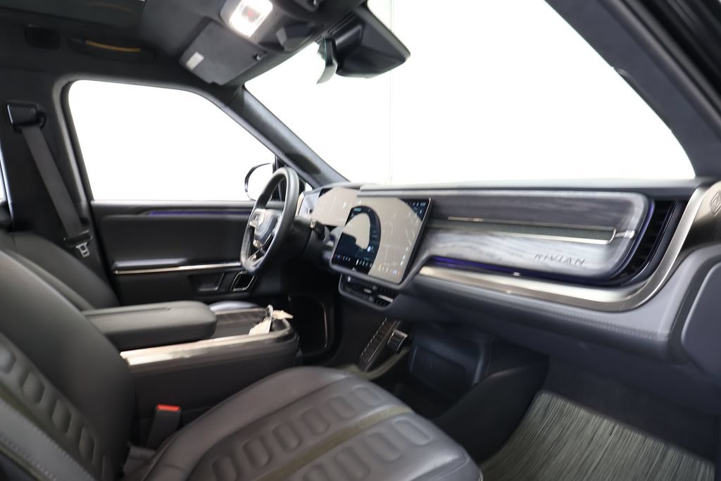Used 2022 Rivian R1S Launch Edition AWD/4WD image 23