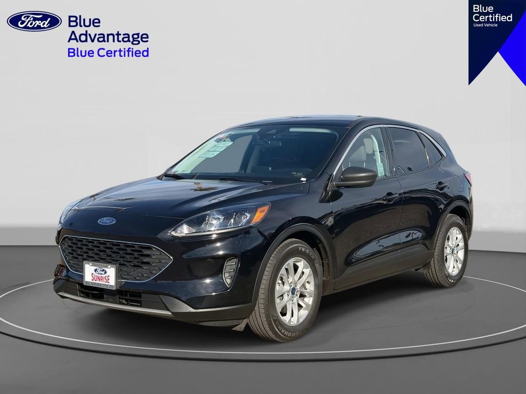 Certified 2022 Ford Escape SE image 1