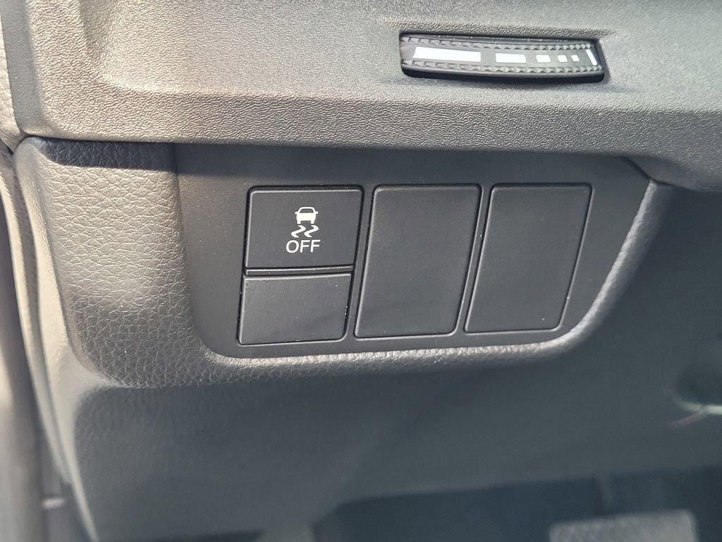 Used 2023 Honda CR-V LX image 17