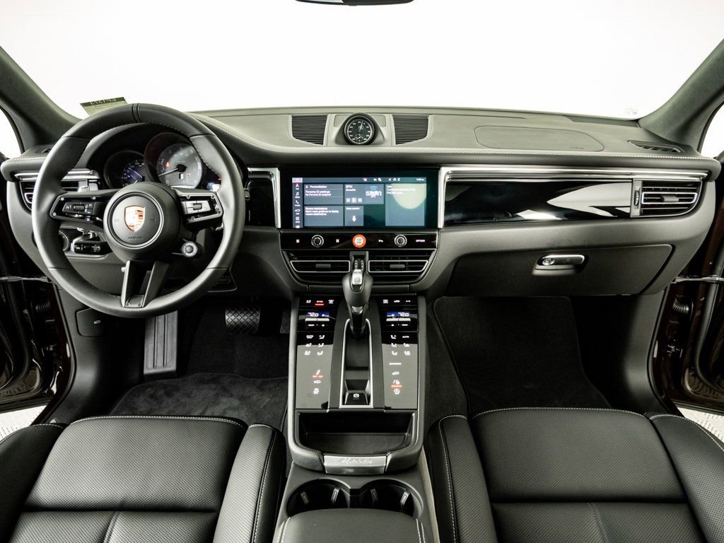 New 2026 Porsche Macan S image 19