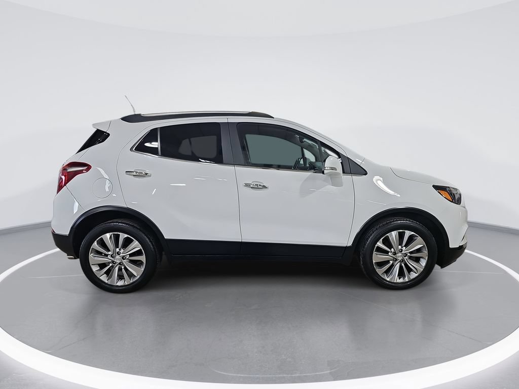 Used 2017 Buick Encore Preferred FWD image 2
