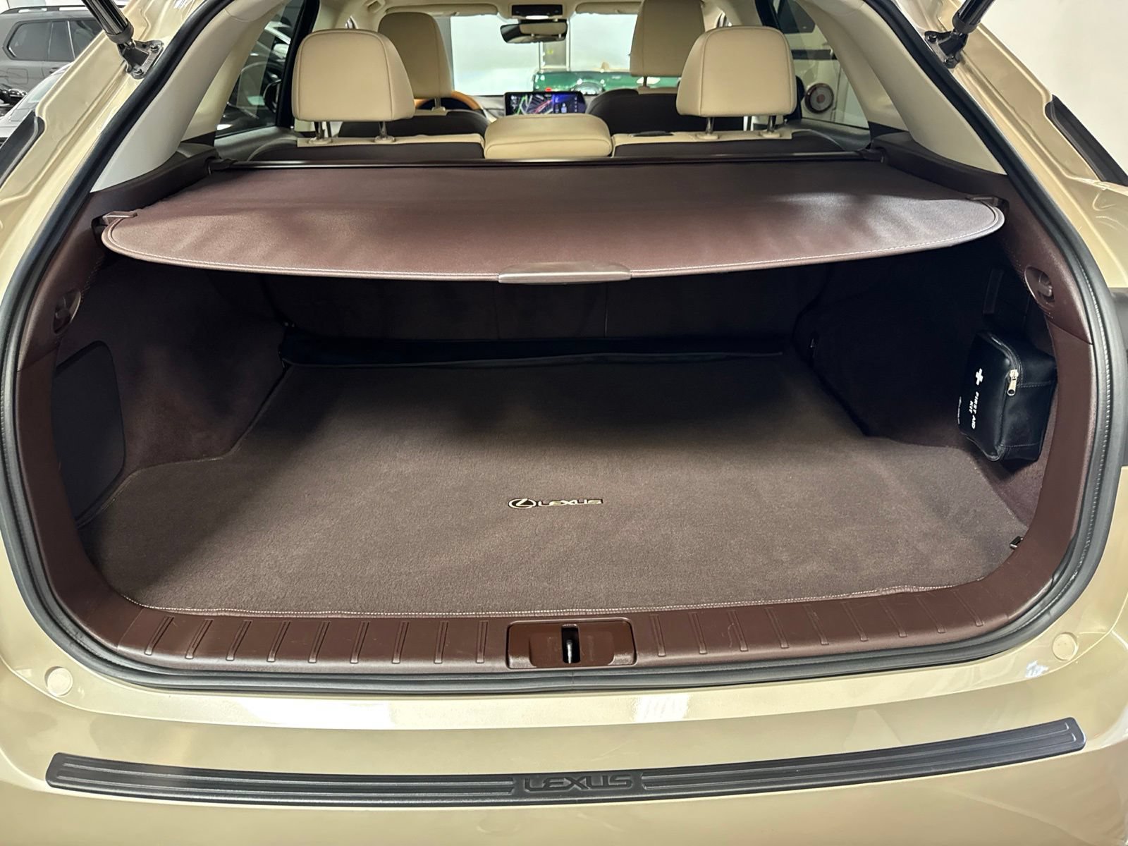 Used 2018 Lexus RX 350 FWD w/ Premium Package image 21