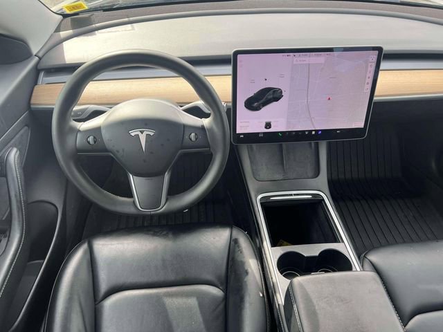 Used 2021 Tesla Model 3 Standard Range Plus image 12