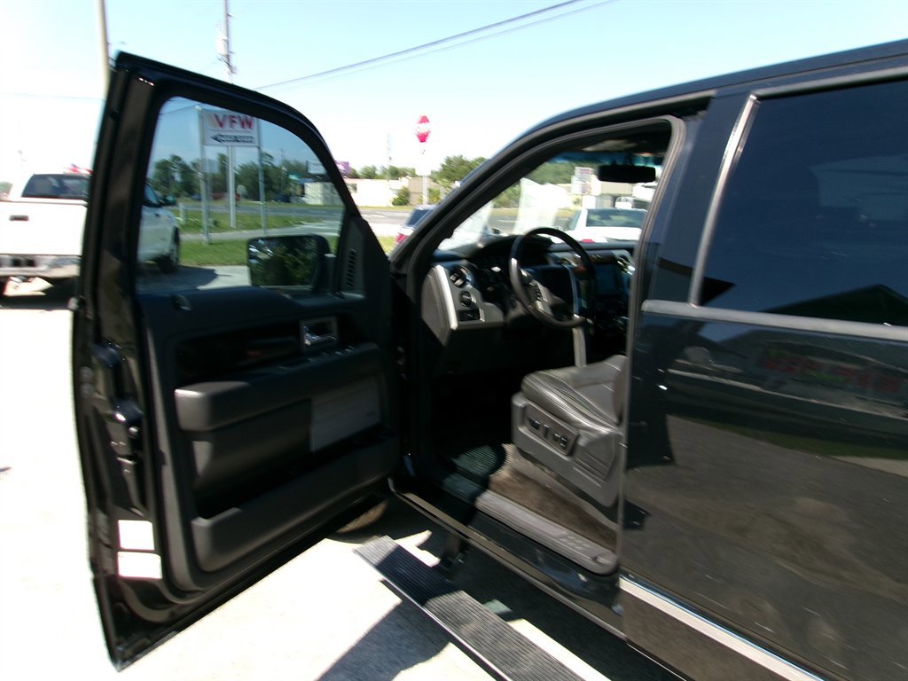 Used 2014 Ford F150 Platinum RWD image 11