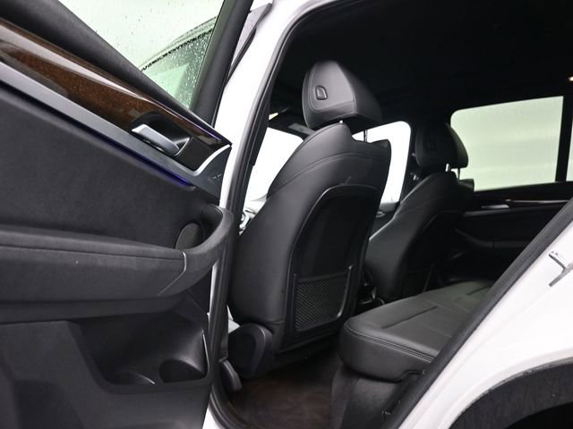 Used 2024 BMW X3 xDrive30i w/ Premium Package w/ZPA image 15