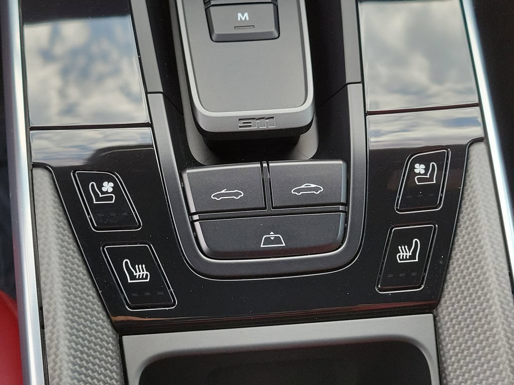 Certified 2022 Porsche 911 Turbo S AWD/4WD image 35