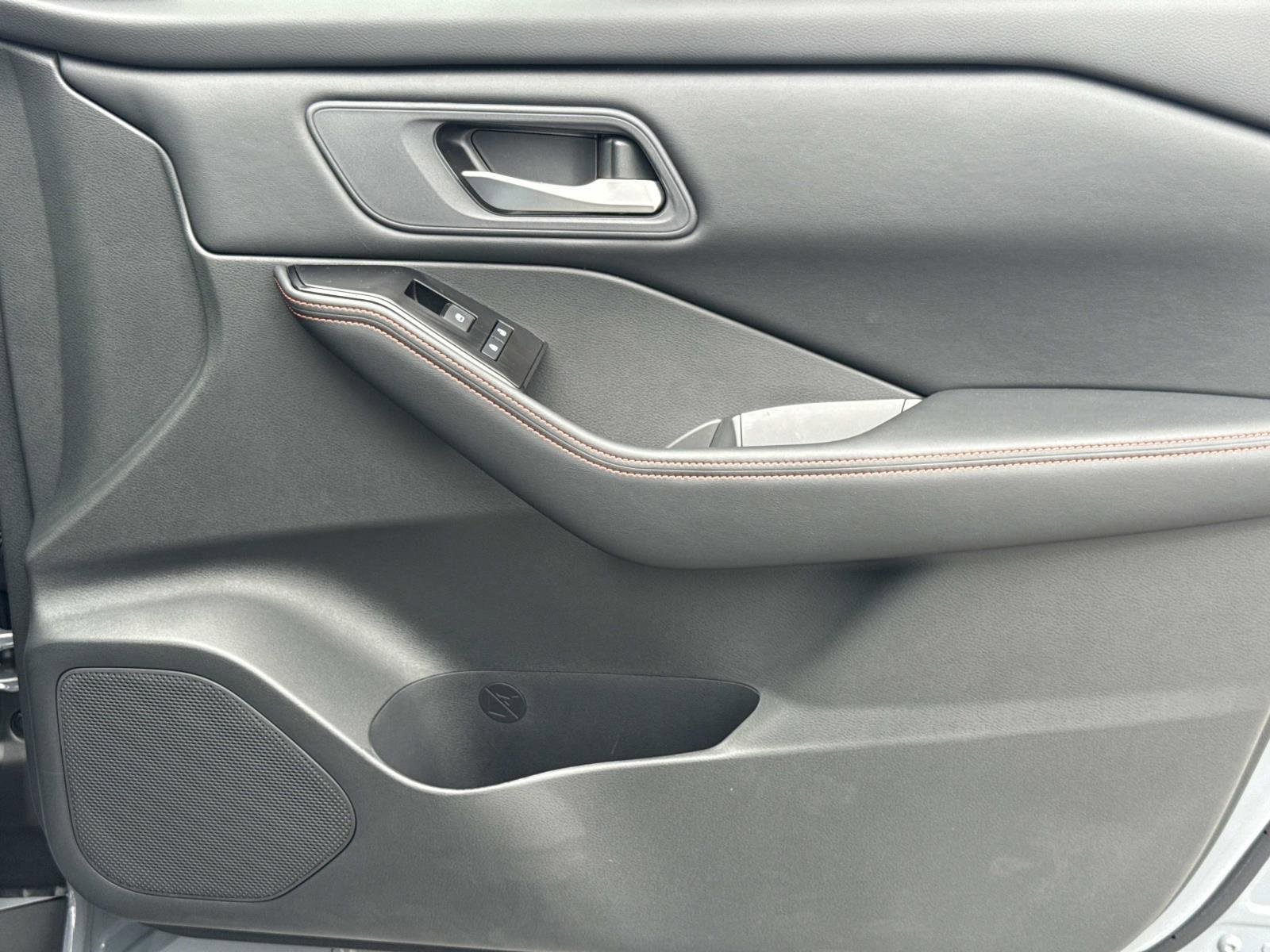 New 2026 Nissan Rogue SV image 23