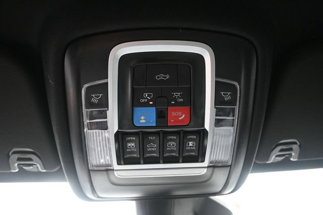 New 2026 RAM 1500 Laramie w/ Night Edition AWD/4WD image 31