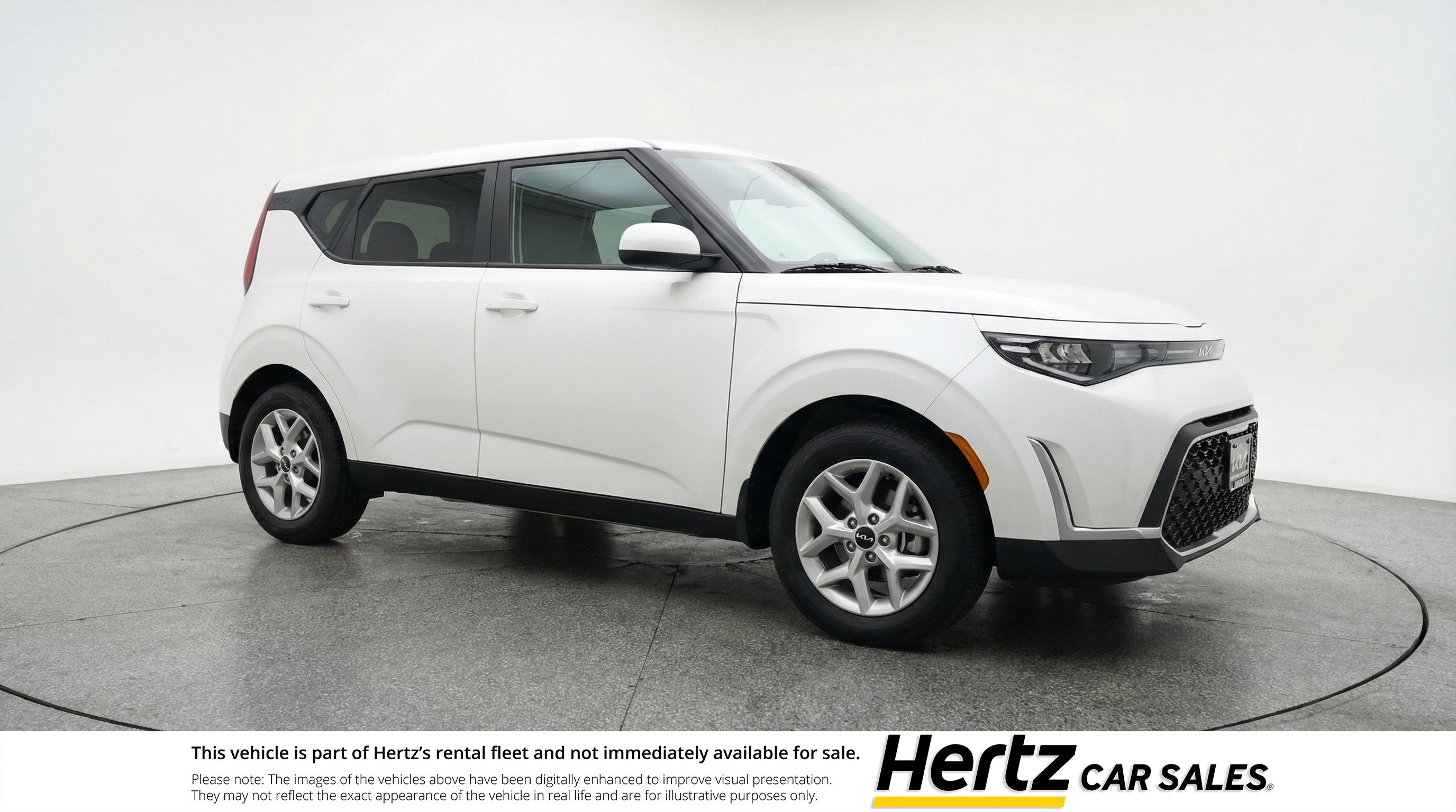 Used 2025 Kia Soul LX w/ LX Technology Package FWD image 1