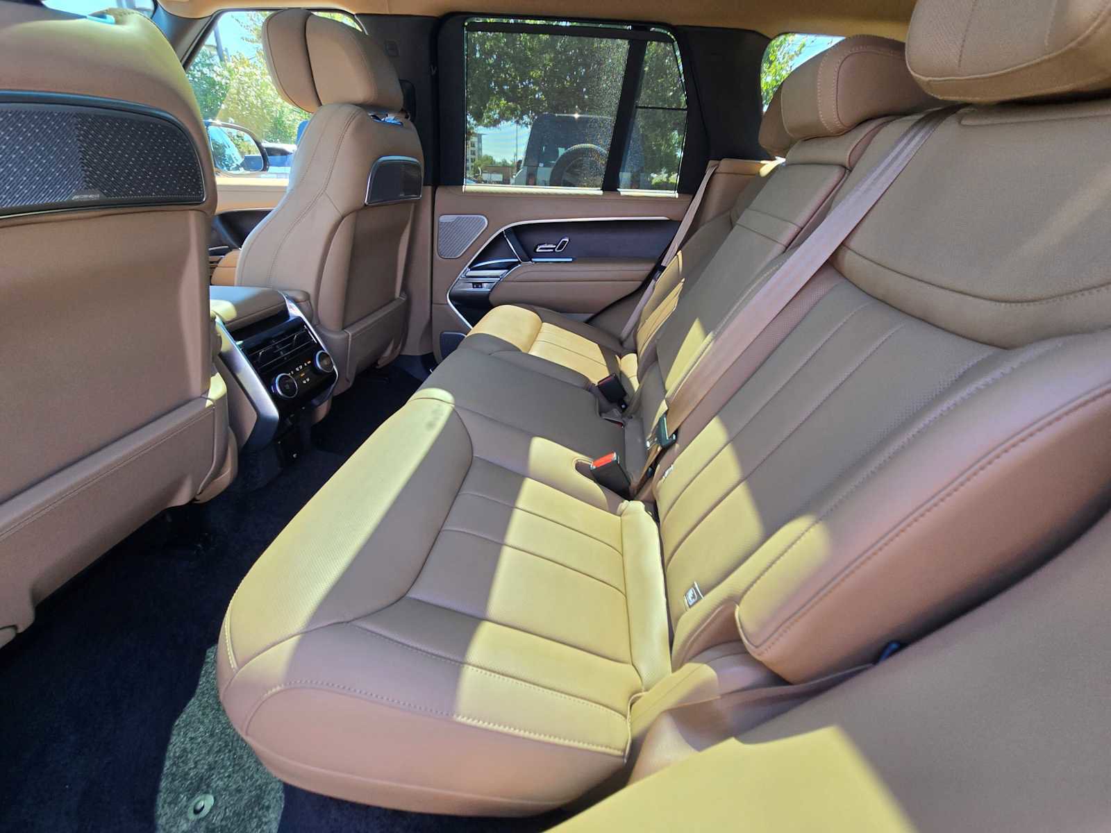 New 2025 Land Rover Range Rover Autobiography image 20