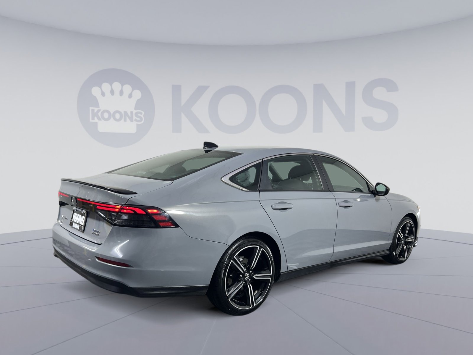 Used 2023 Honda Accord Sport image 7