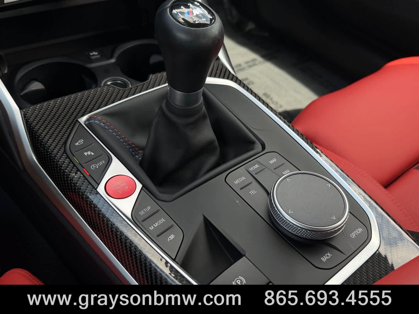 Used 2025 BMW M3 w/ M Carbon Exterior Package RWD image 28