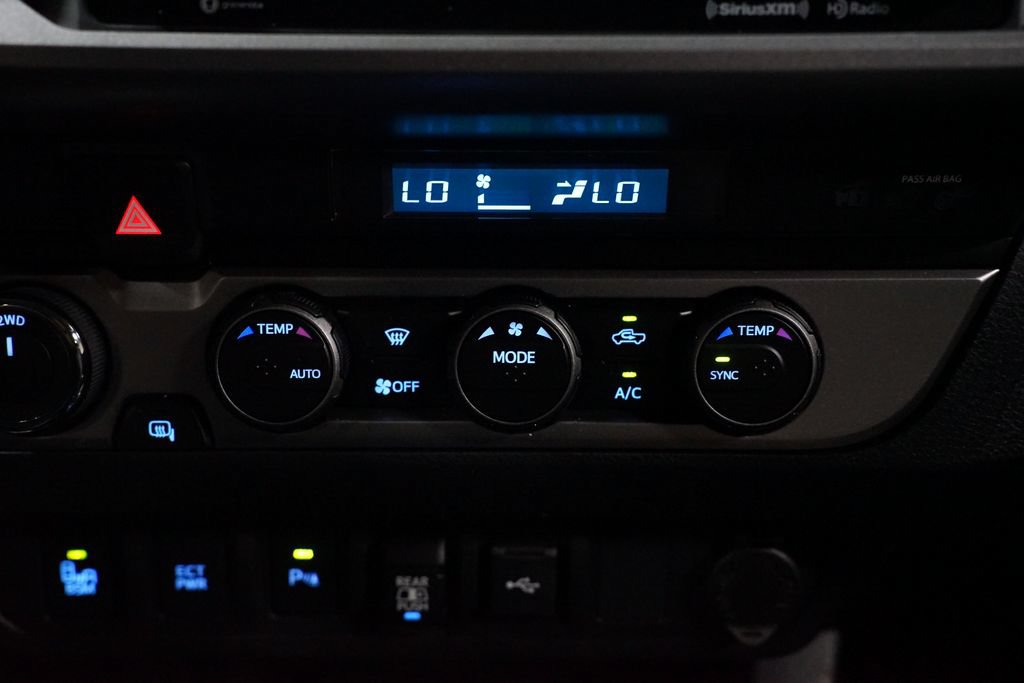 Certified 2023 Toyota Tacoma SR5 AWD/4WD image 21