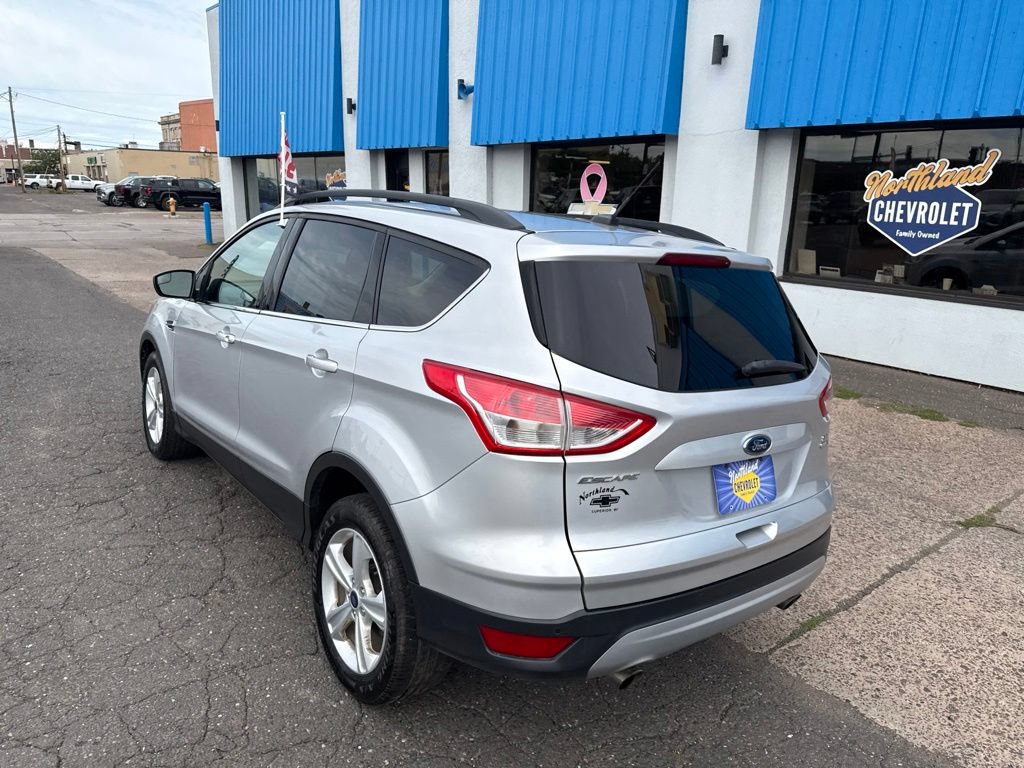 Used 2015 Ford Escape SE w/ Equipment Group 201A AWD/4WD image 16